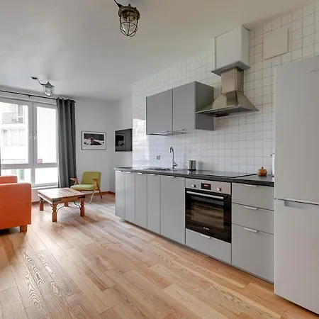 Staywin Wilcza Apartman *